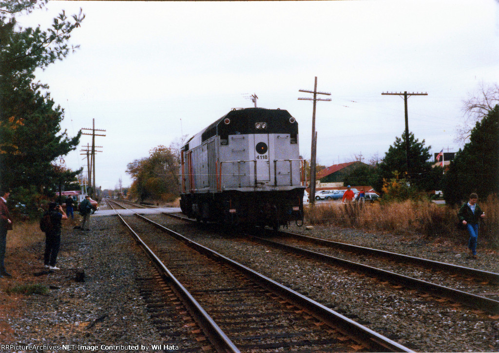 NJT F40PH-2 4118